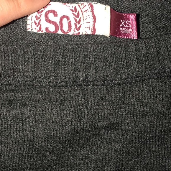 Sweater - Picture 3 of 3